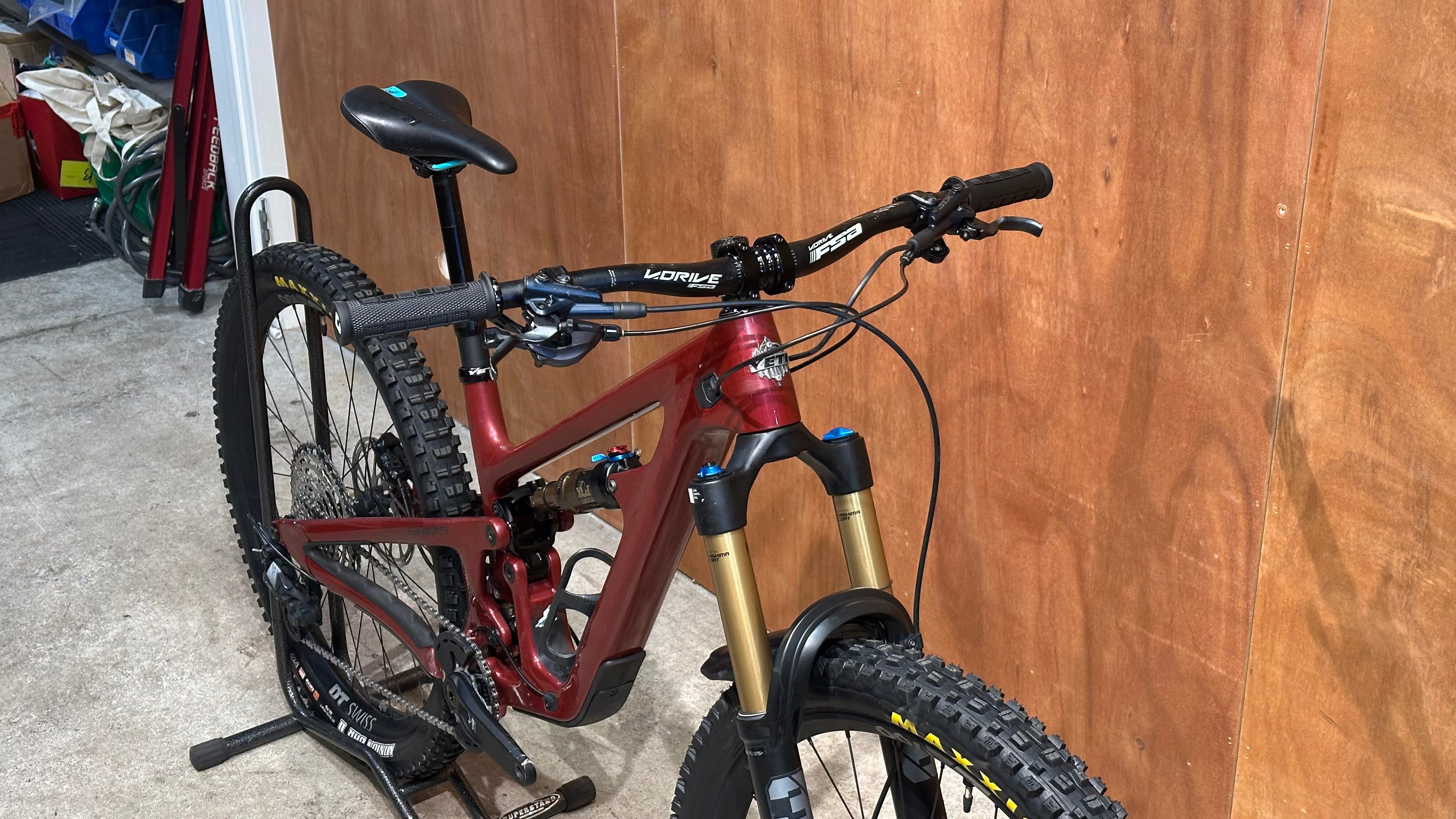 SB135 T-Series | SM Cherry