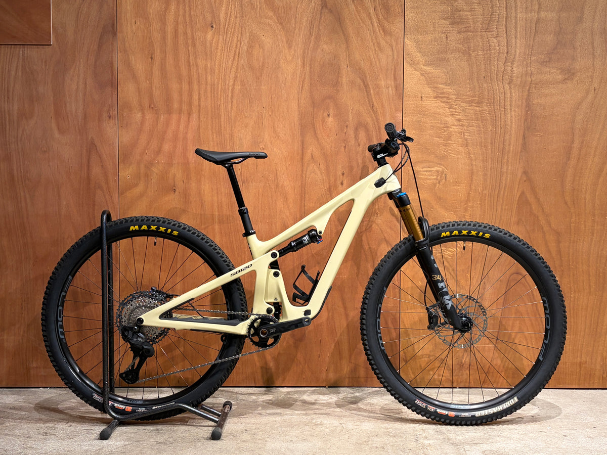 SB120 C-Series | SM Dust