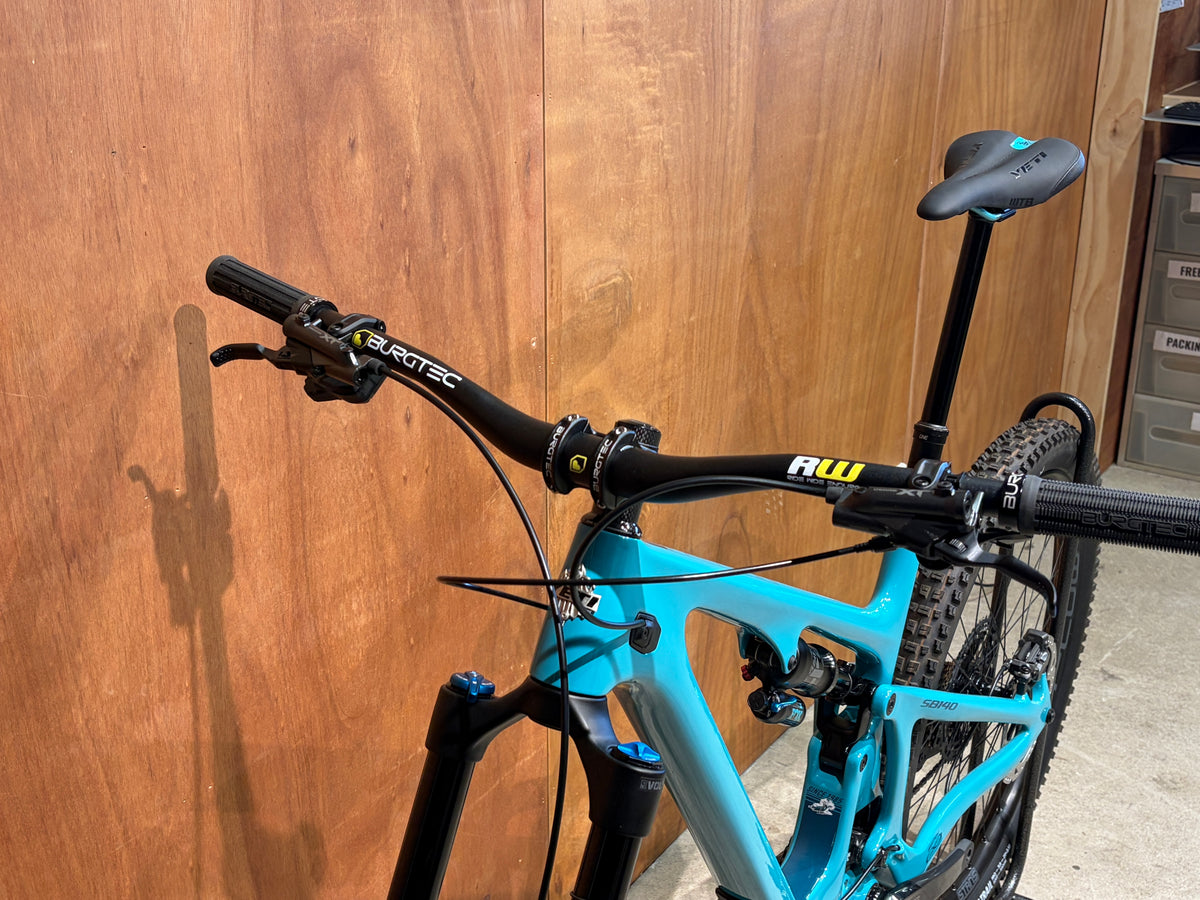 SB140 C-Series | XL Turq XT DI2