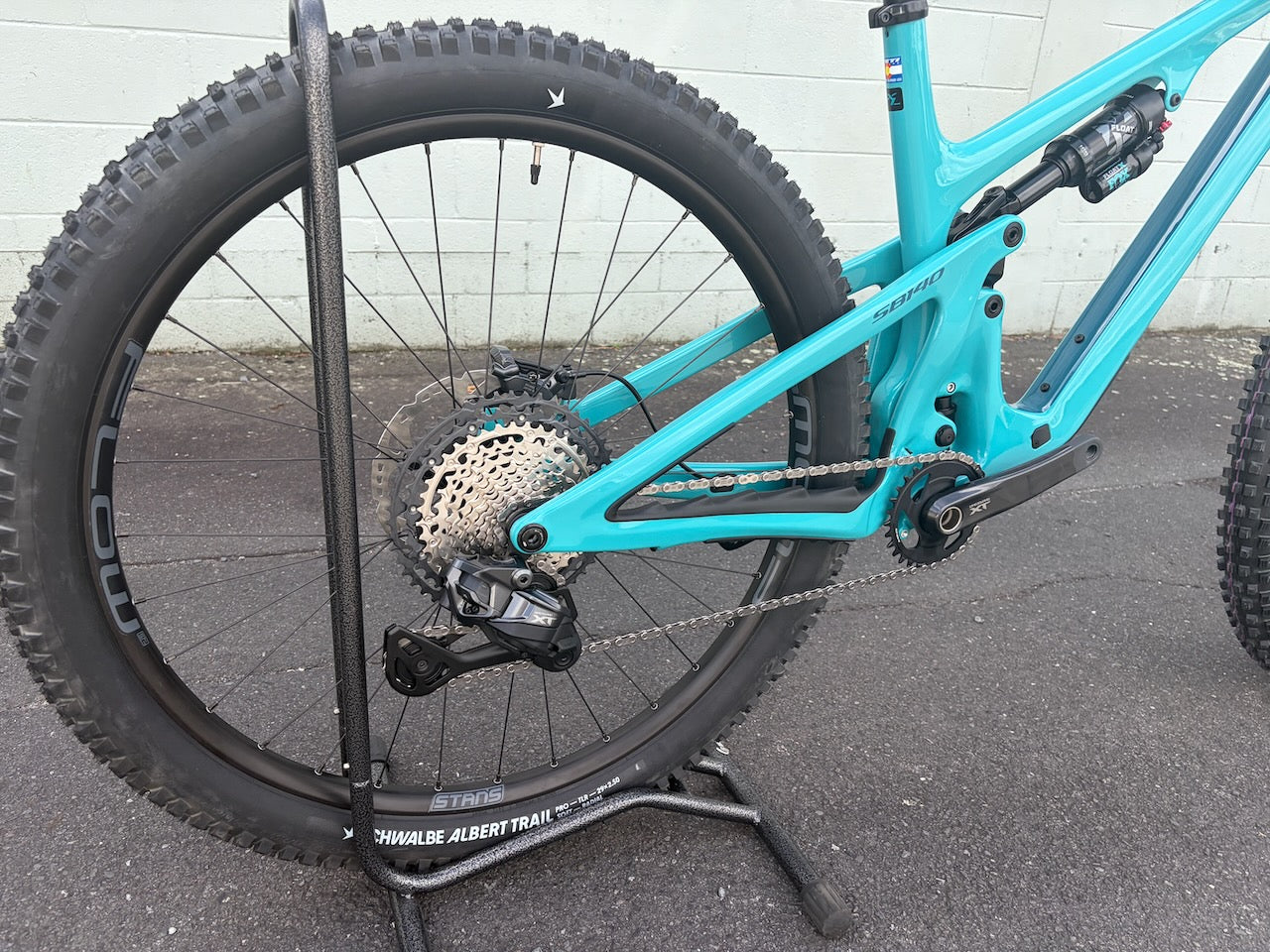 SB140 C-Series | XL Turq