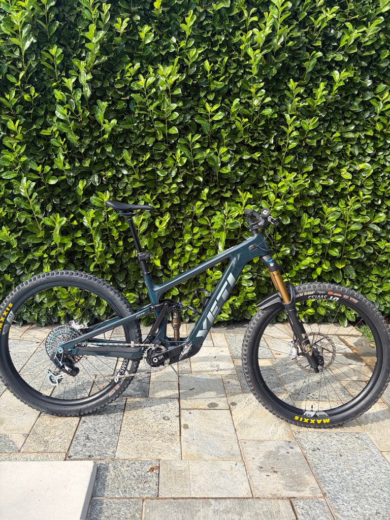 MTe | MD Midnight T4 - EX Demo