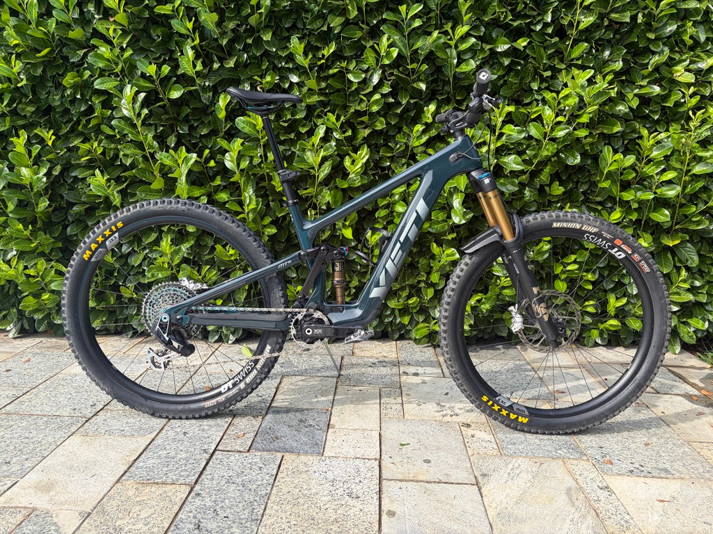 MTe | MD Midnight T4 - EX Demo