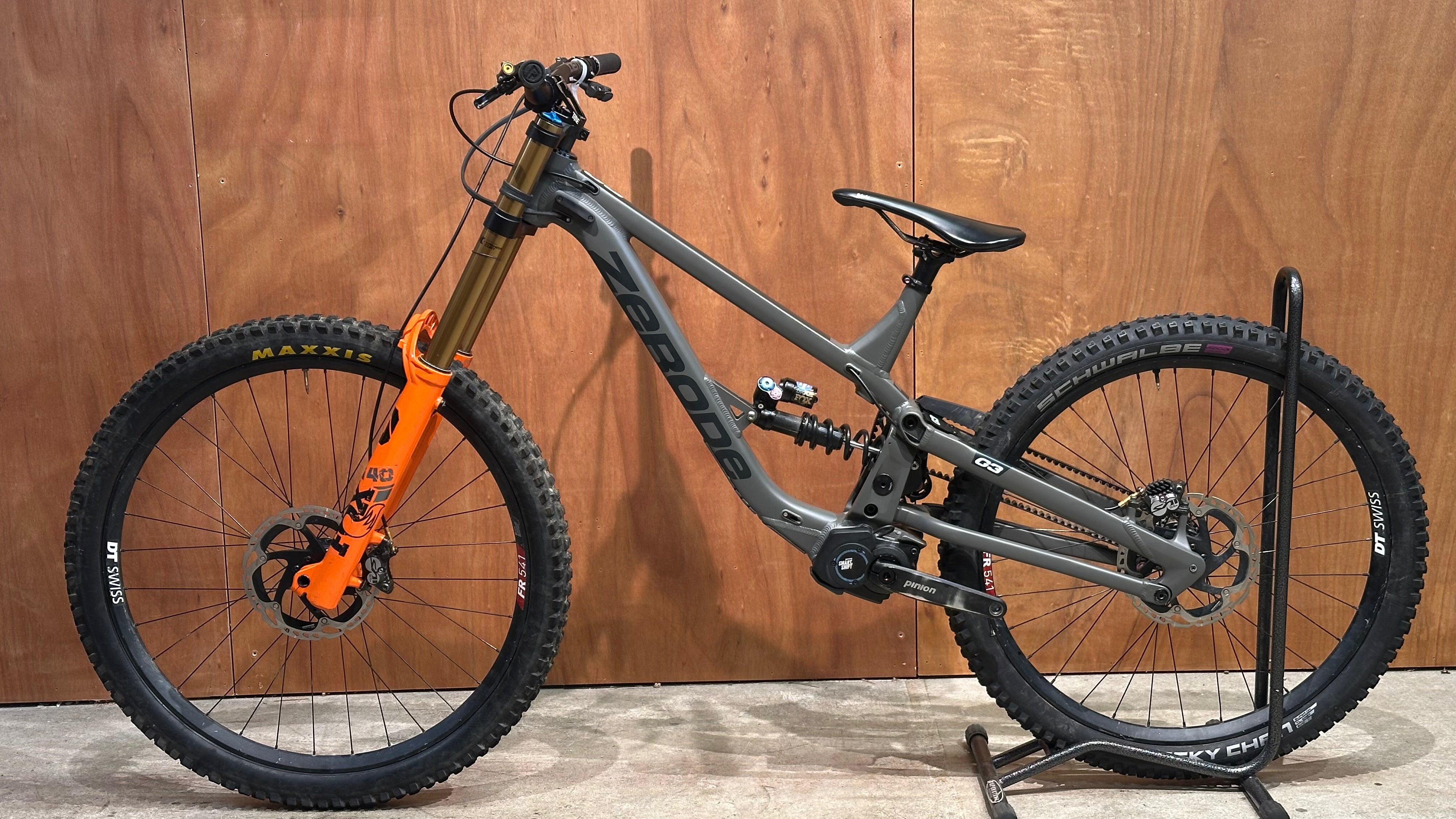 Zerode G3 DH Bike (BRAND NEW FRAME)