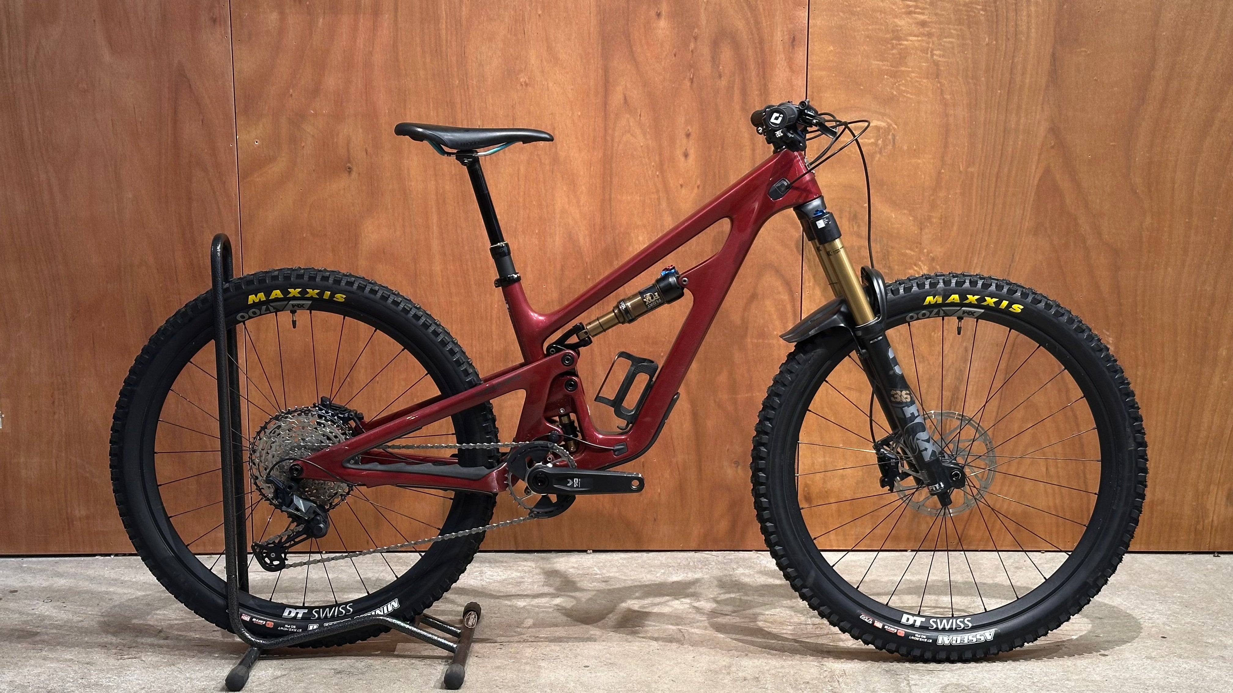 SB135 T-Series | SM Cherry