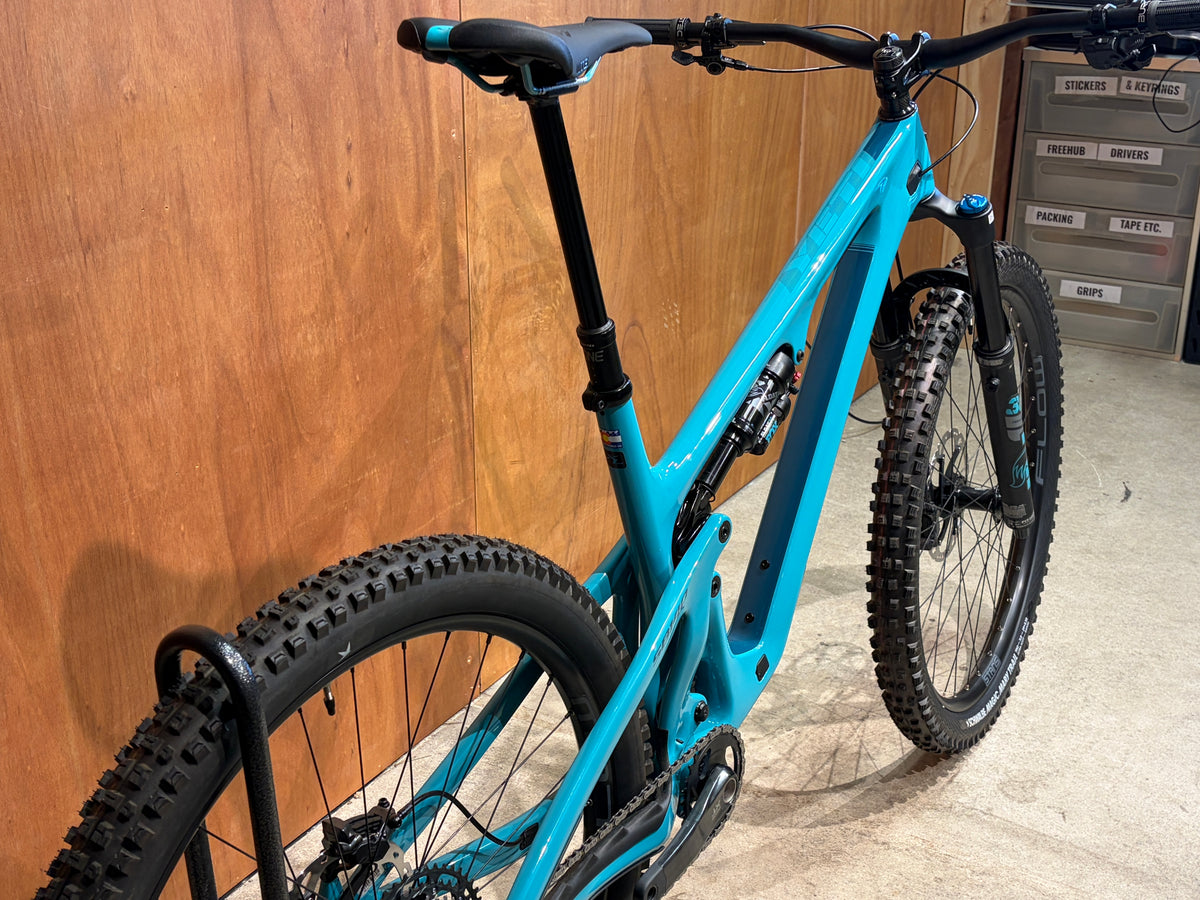 SB140 C-Series | XL Turq XT DI2