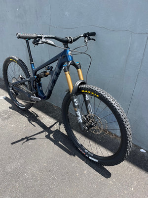 YETI SB160 C-SERIES | COBALT 2024 CLEARANCE