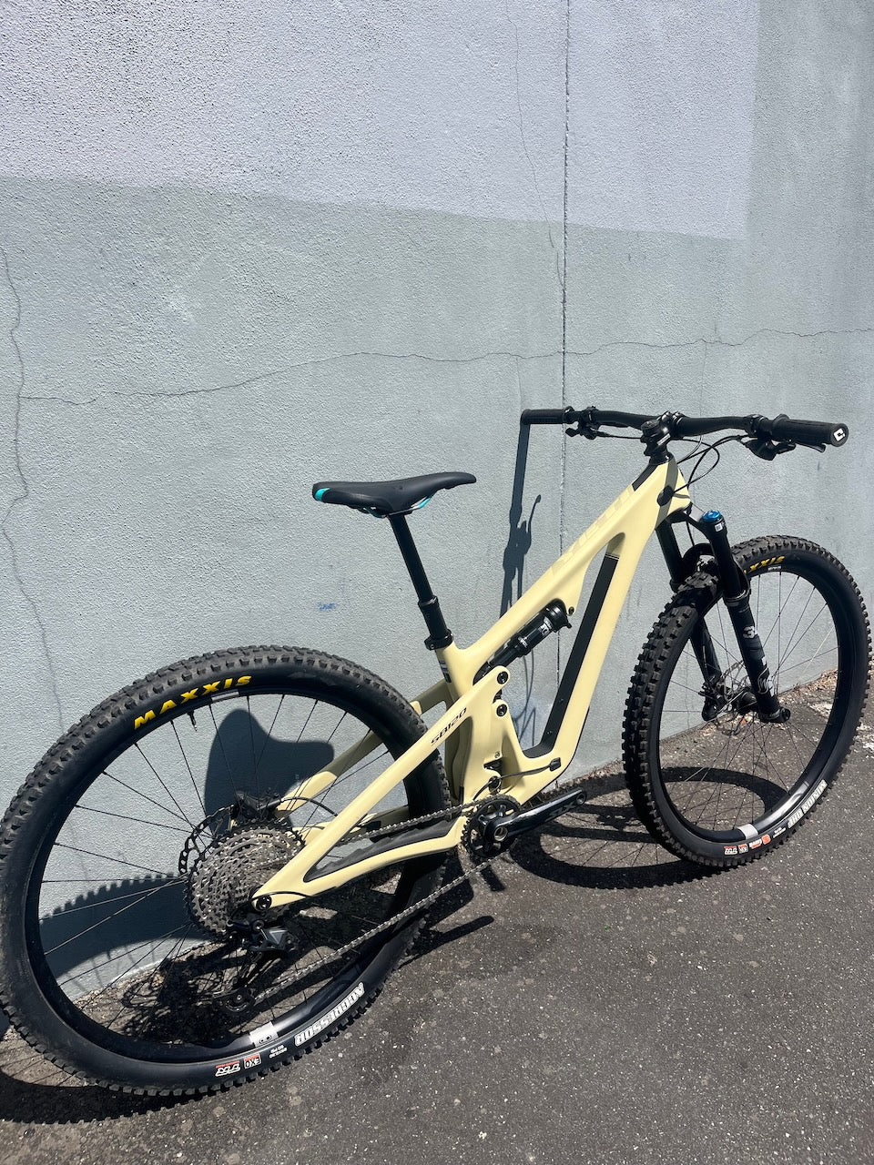 YETI SB120 C-SERIES SM EX DEMO