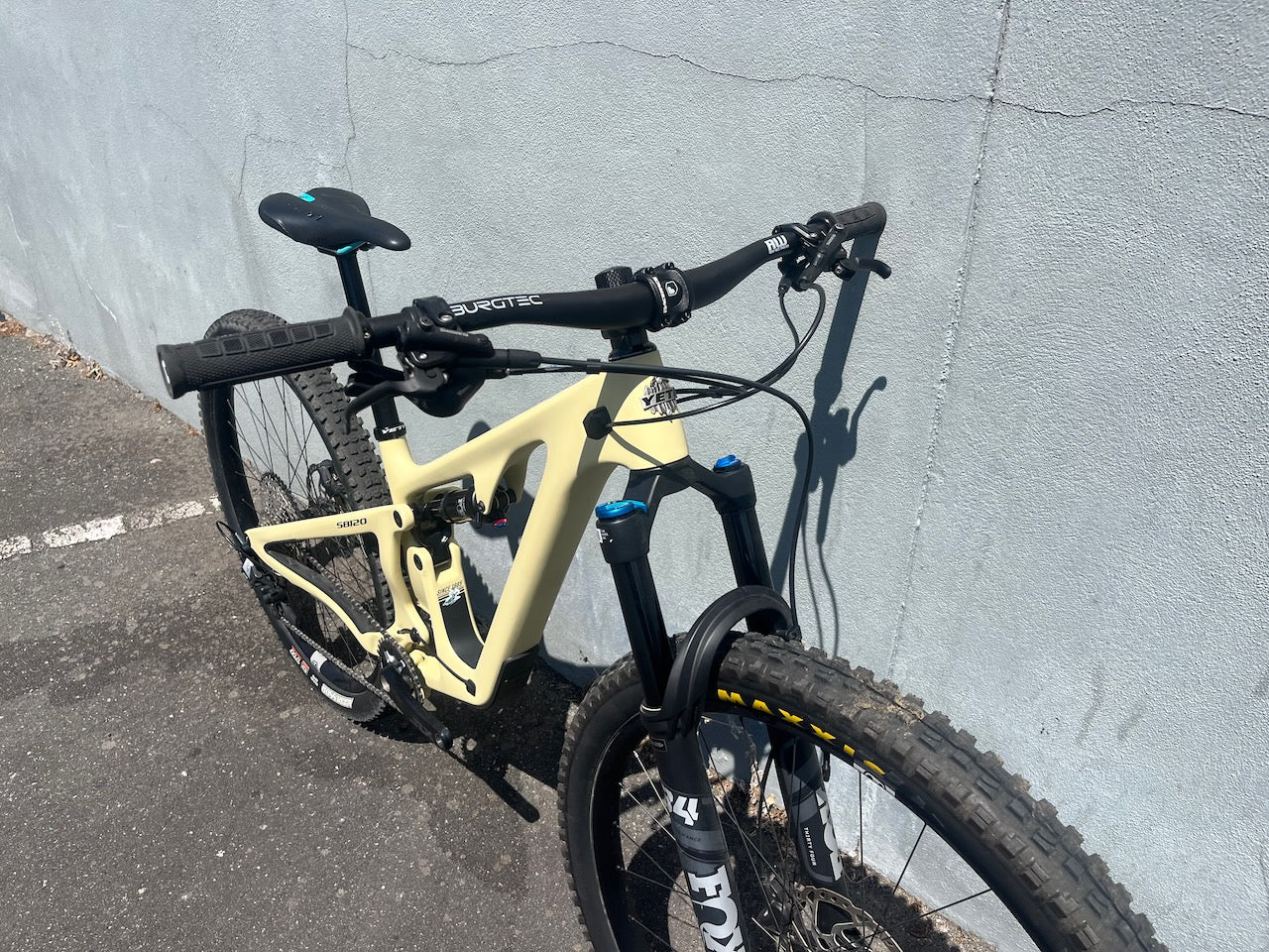 YETI SB120 C-SERIES SM EX DEMO