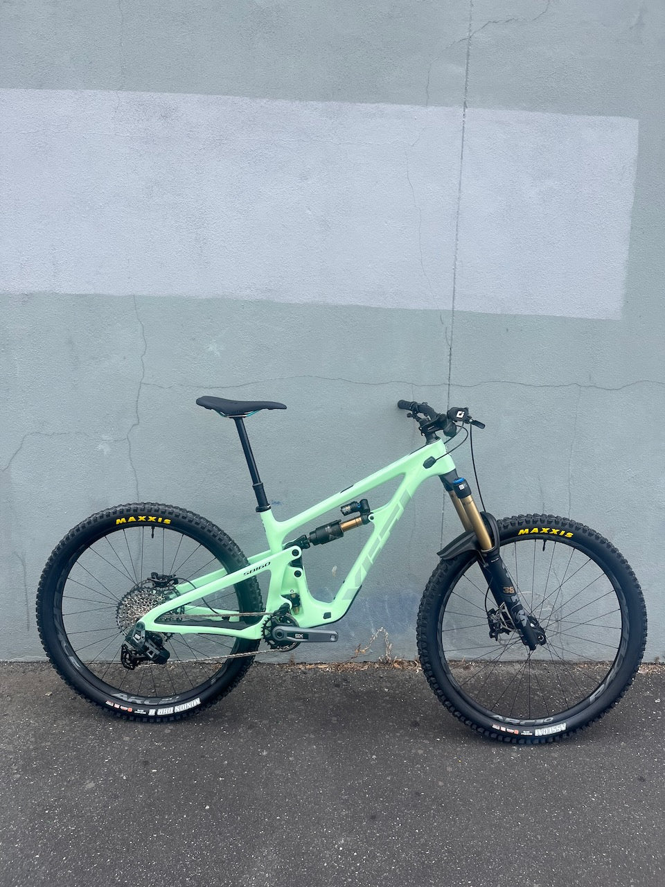 YETI SB160 C-SERIES | RADIUM MEDIUM ONLY