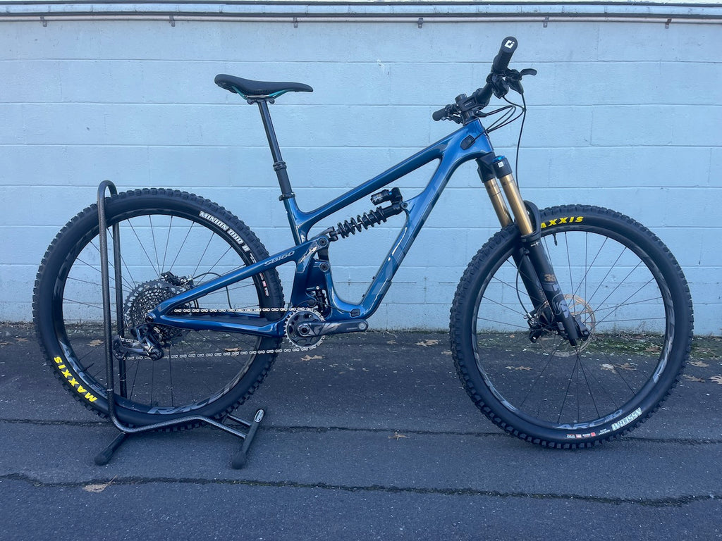 YETI SB160 C-SERIES MD COBALT T2 X01 - 2024 SALE