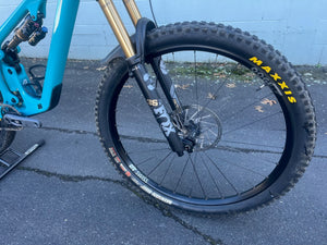 YETI SB140 29 C-SERIES MD TURQ C3 FACTORY - EX DEMO
