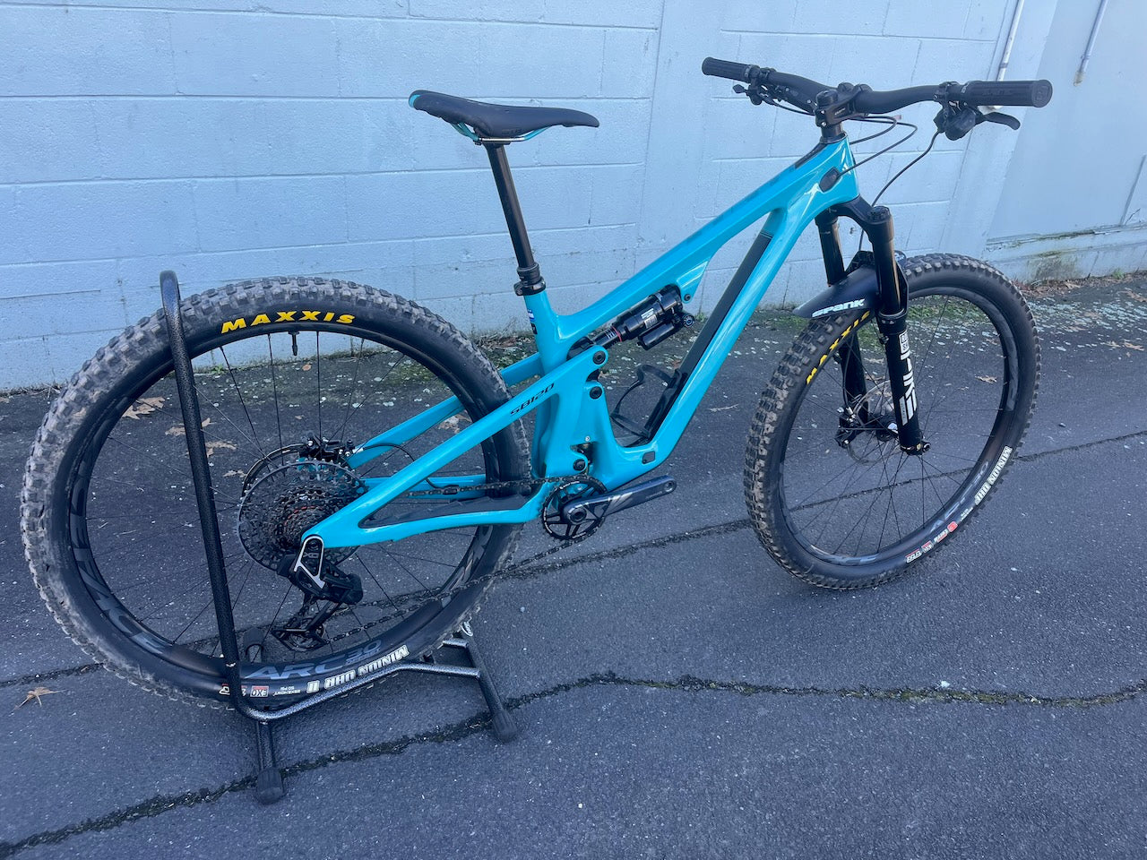 YETI SB120 T-SERIES MD TURQ T3 LR - EX DEMO