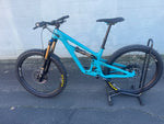 SB135 T-SERIES SM TURQ DISPLAY BIKE